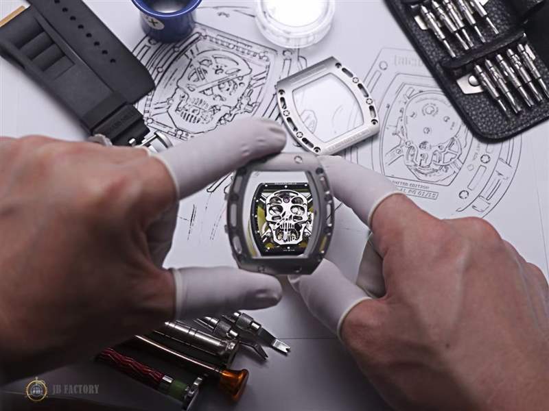 復刻表小知識:復刻表2000元成本是多少呢-復刻表