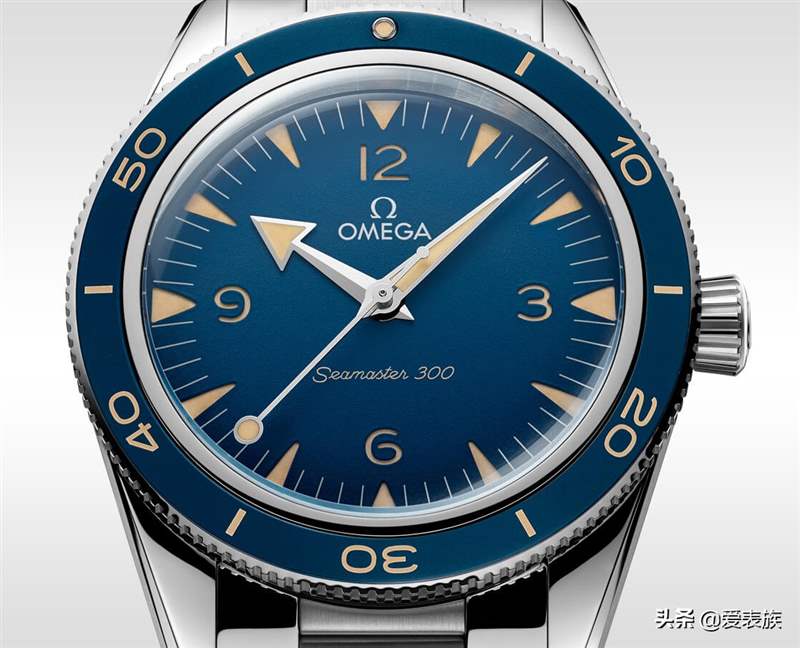 更加復(fù)古的新一代歐米茄海馬300藍(lán)面鋼款-復(fù)刻表