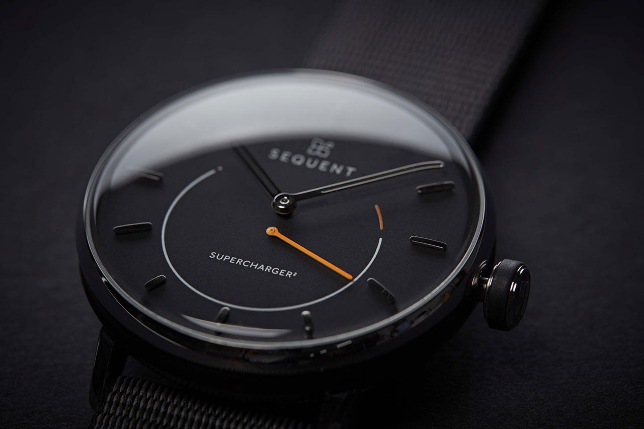 Sequent SuperCharger2：無線充電手表-復(fù)刻表