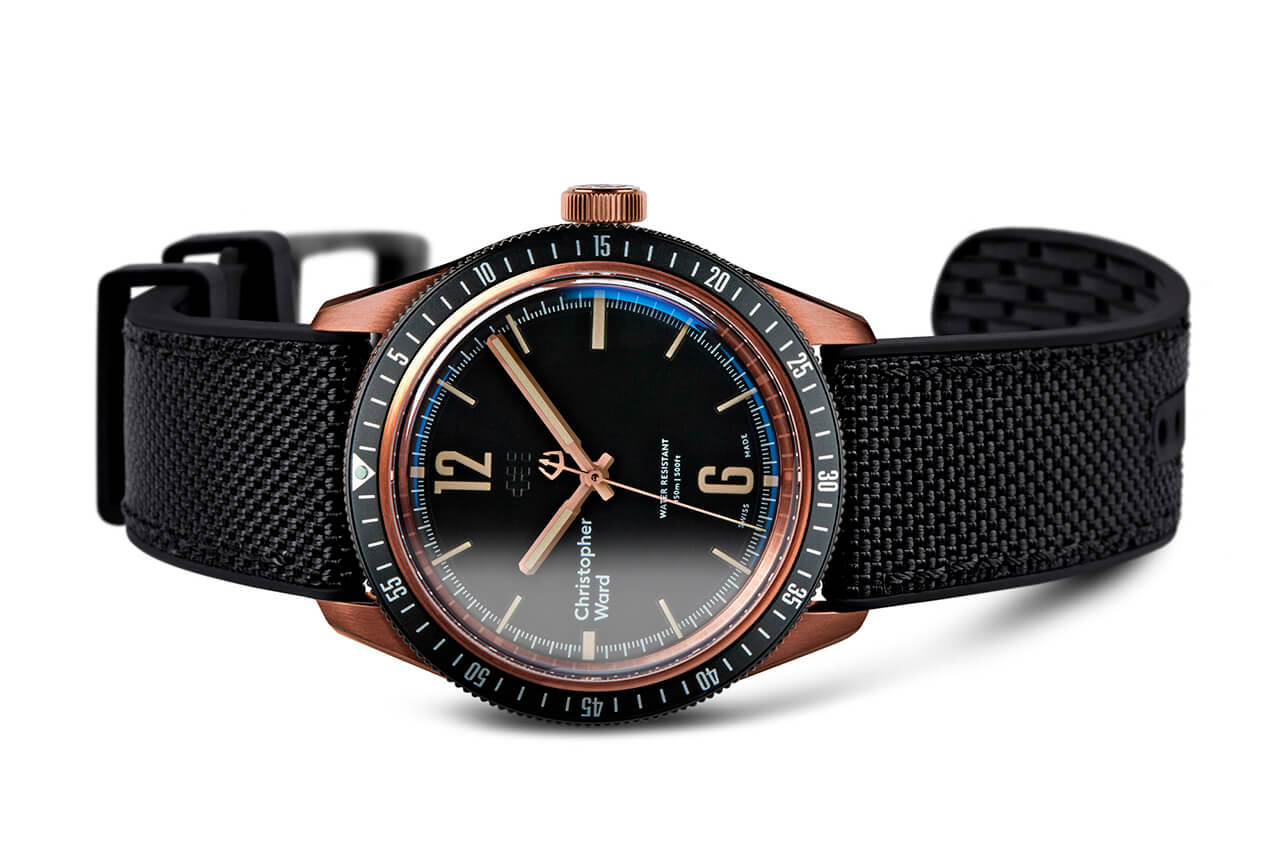 克里斯托弗-沃德C65黑金限量版潛水表-復(fù)刻表