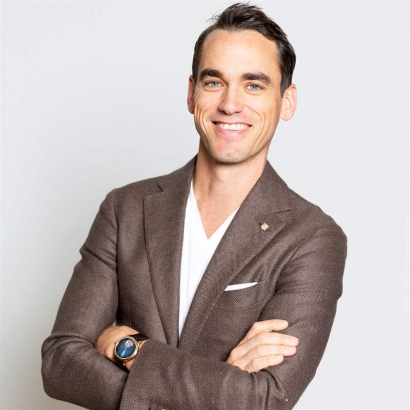 H. Moser & Cie.最新Endeavour Small Seconds Total Eclipse-復刻表