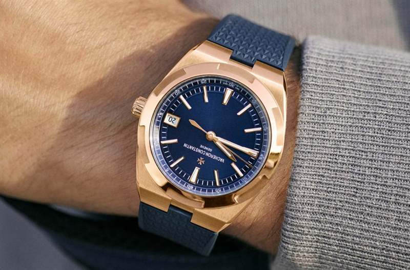 江詩丹頓2020新作！Vacheron Constantin Overseas自動上鏈腕表帶來典雅粉紅金X藍面設定-復刻表