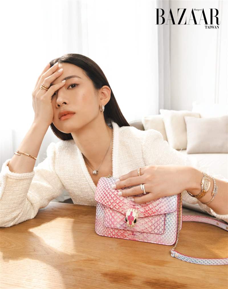 最美主播轉戰演藝圈，趙岱新化身寶格麗Serpenti女神展演百變時尚風格-復刻表