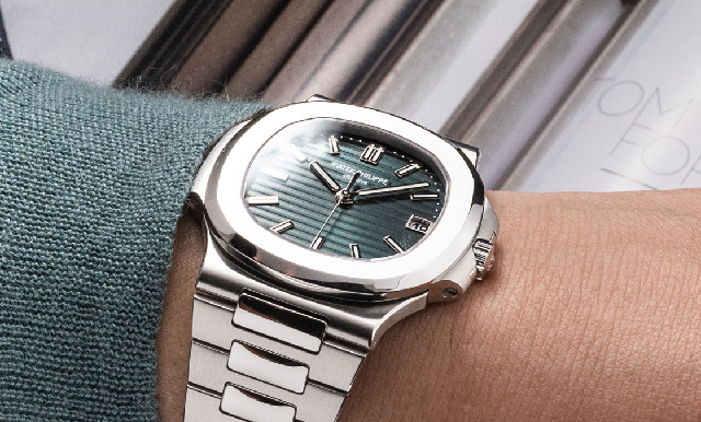 Nautilus 5711/1A華麗轉(zhuǎn)身三部曲:停產(chǎn)、綠面、再創(chuàng)天價(jià)!-復(fù)刻表