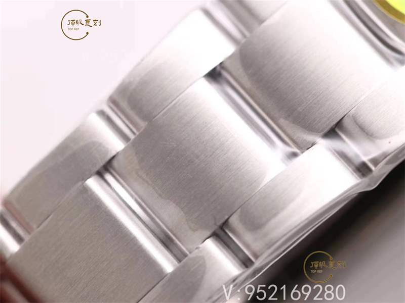 N廠勞力士黑綠水鬼v10版復(fù)刻表推出，能否重回巔峰呢-復(fù)刻表