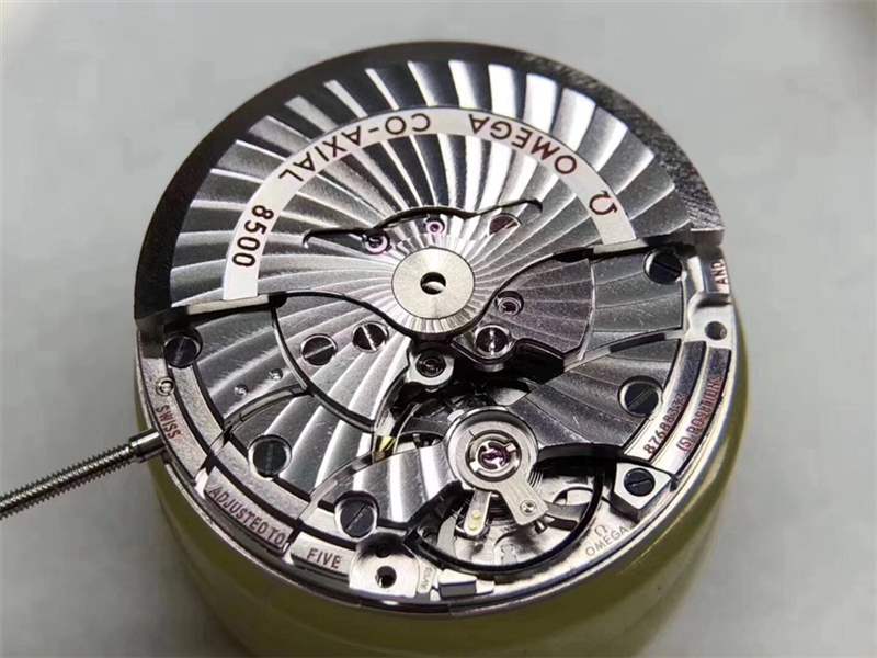 VS廠歐米茄海馬007幽靈黨復(fù)刻表評(píng)測,對(duì)比正品做工怎么樣-復(fù)刻表