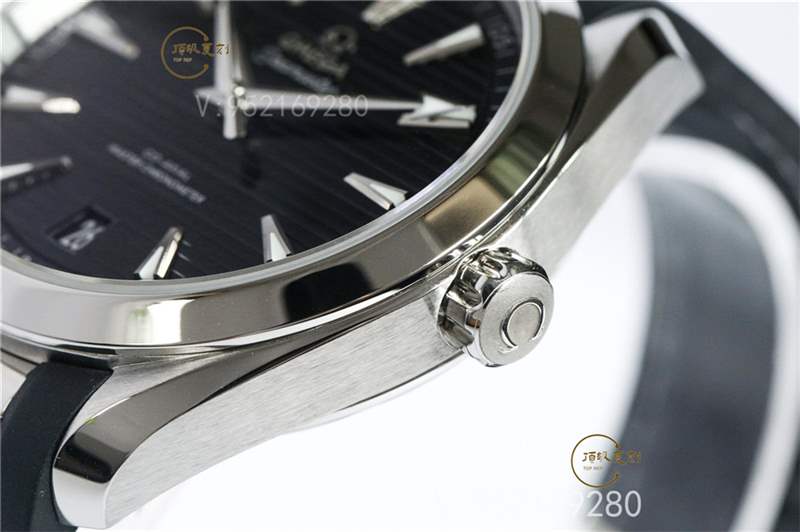 VS廠復刻歐米茄海馬150柚木黑220.10.41.21.01.001做工怎么樣-復刻表