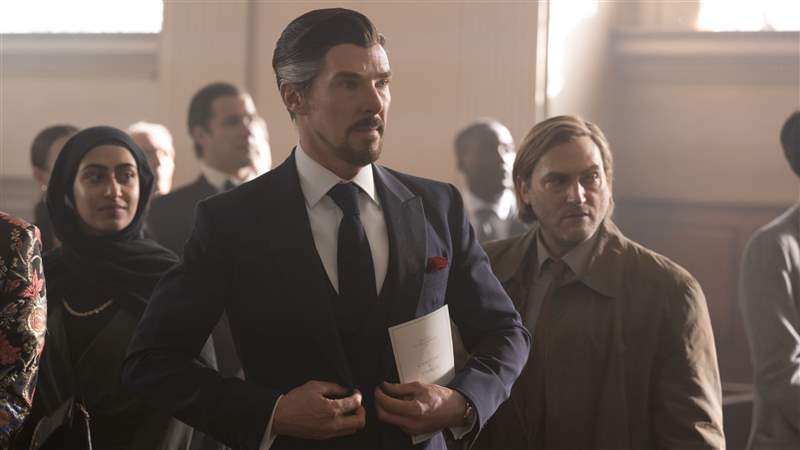 奇異博士手表藏彩蛋？班奈迪克康柏拜區(qū)穿梭「多重宇宙」的幸運(yùn)物來自它！-復(fù)刻表