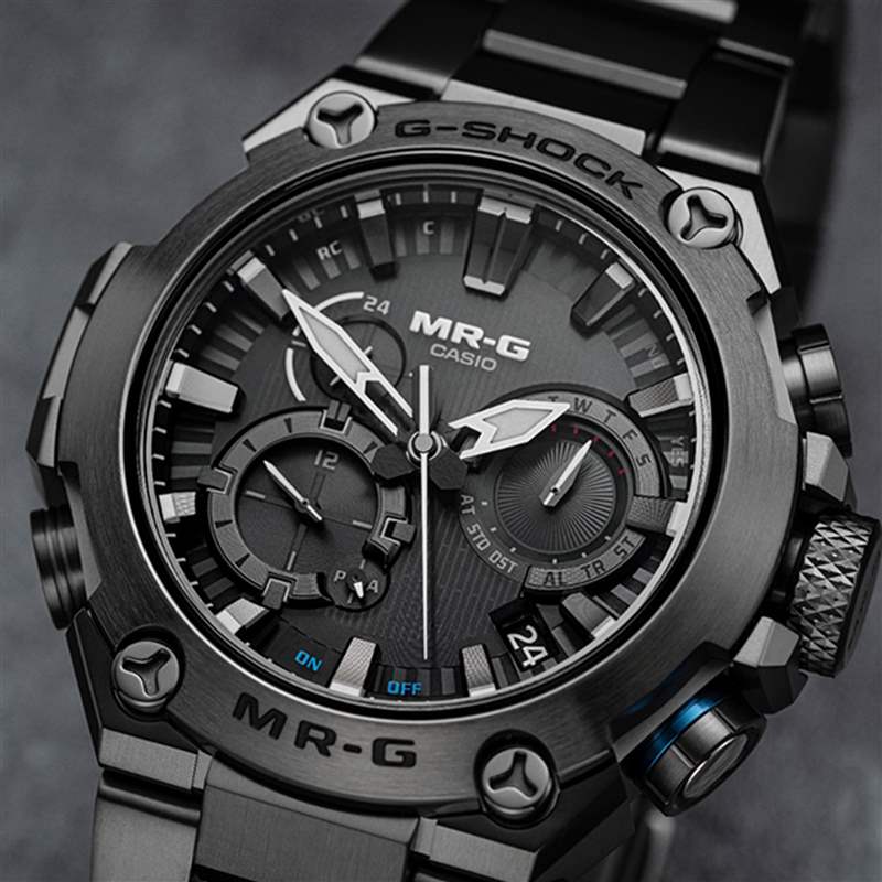 卡西歐G-SHOCK｜極致堅固典范「赤備」武士盔83年元祖經典升級致敬-復刻表