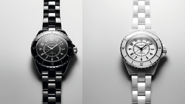 CHANEL首枚自制機芯陀飛輪現身！J12年度新款點點名-復刻表