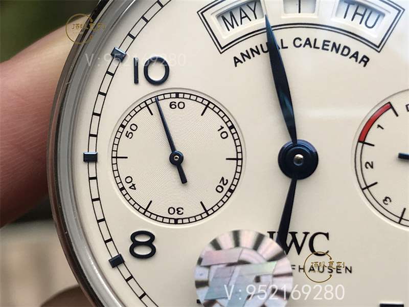 ZF廠(chǎng)萬(wàn)國(guó)萬(wàn)年歷-ZF廠(chǎng)復(fù)刻萬(wàn)國(guó)葡七萬(wàn)年歷對(duì)比yl廠(chǎng)葡七萬(wàn)年歷那個(gè)好-復(fù)刻表