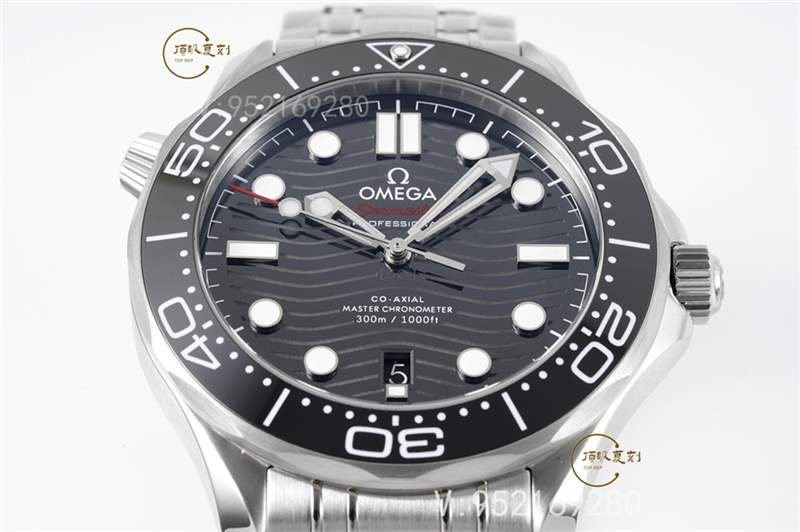 ZF廠海馬300-ZF廠歐米茄海馬300復(fù)刻表對(duì)比市場(chǎng)其他廠家做工那個(gè)好-復(fù)刻表