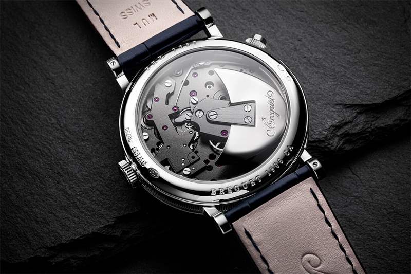 寶璣傳統(tǒng)系列7597鏤空逆跳功能機(jī)械手表-復(fù)刻表