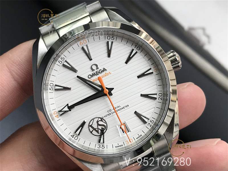 VS廠海馬150-揭秘VS廠歐米茄海馬150白盤橙針復(fù)刻表做工值得入手嗎-復(fù)刻表