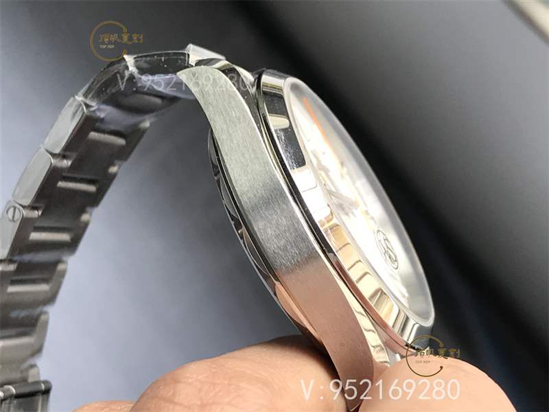 VS廠海馬150-揭秘VS廠歐米茄海馬150白盤橙針復(fù)刻表做工值得入手嗎-復(fù)刻表