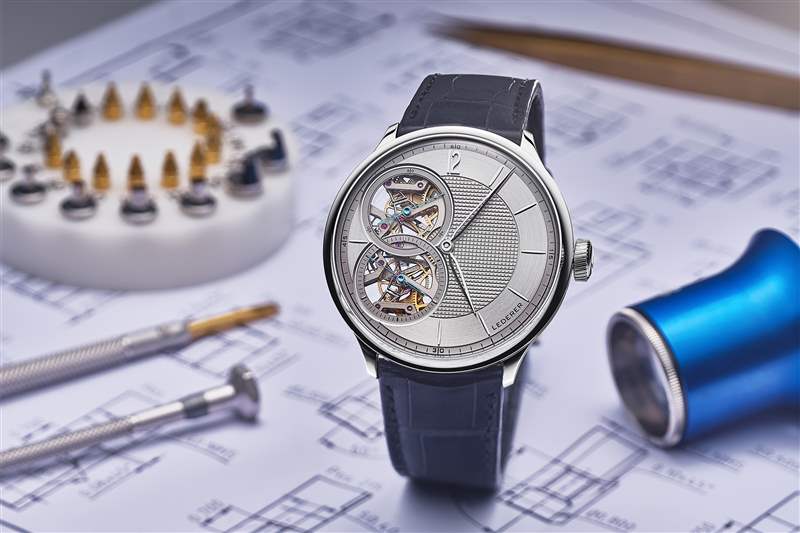 我了解到...... Lederer 的“節(jié)拍器”是了解他的中央脈沖計(jì)時碼表的關(guān)鍵-復(fù)刻表