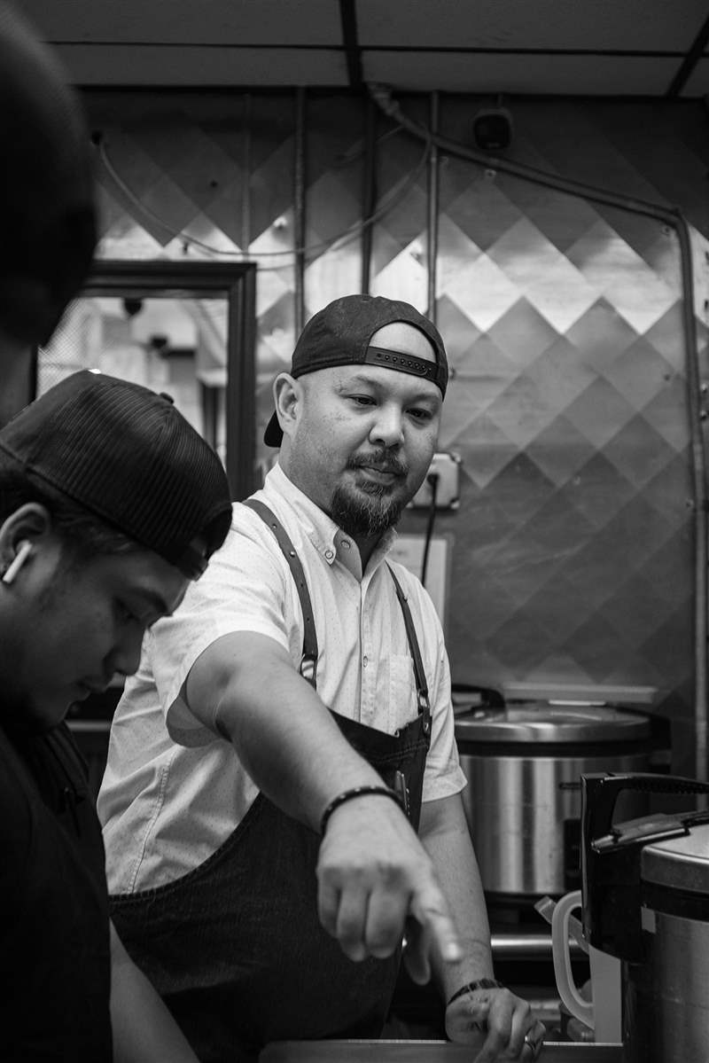 四+一“我需要一塊堅固的手表,在電視上看起來真的很好,并且可以在泡沫中幸存下來”-復刻表