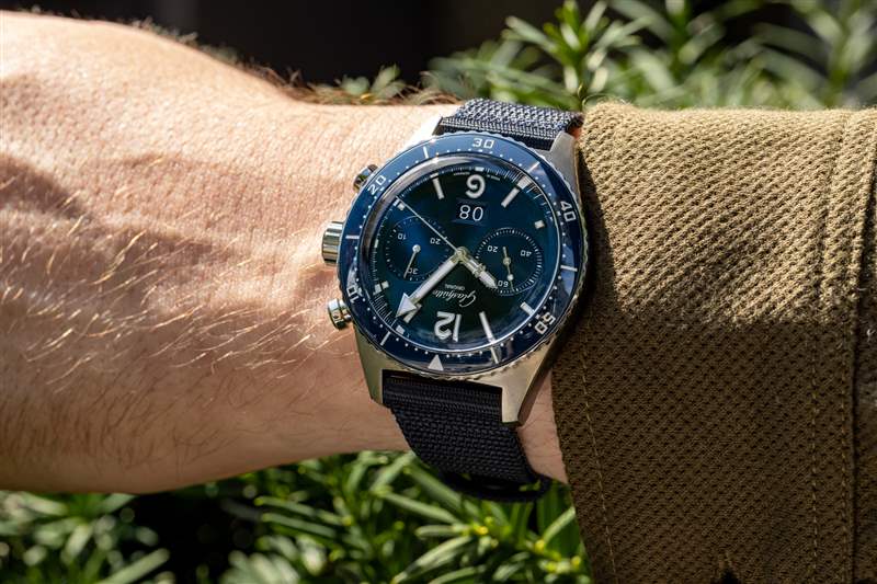 正在推出格拉蘇蒂原創(chuàng)發(fā)布首款潛水員計(jì)時(shí)碼表-復(fù)刻表