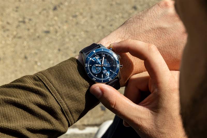 正在推出格拉蘇蒂原創(chuàng)發(fā)布首款潛水員計(jì)時(shí)碼表-復(fù)刻表