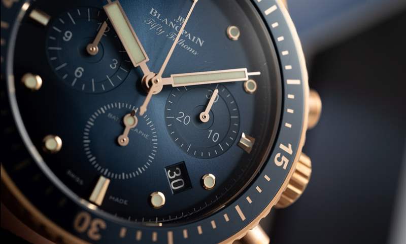 18K紅金藍面、23級鈦灰面,Blancpain五十噚深潛器飛返計時碼表兩款延伸新作-復刻表