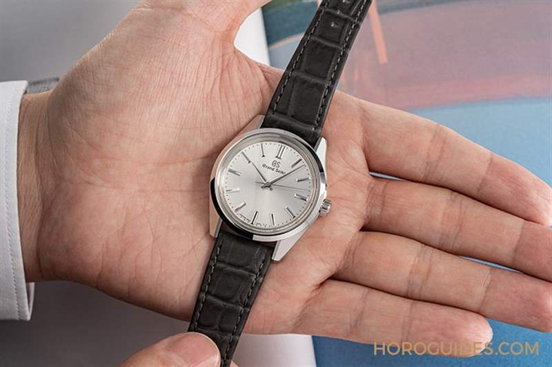 Grand Seiko絕美冰藍(lán)面: 44GS周年紀(jì)念表款SLGH013、SBGY009-復(fù)刻表