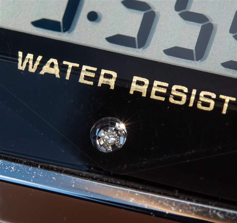 卡西歐A159WAD-1D手表評論:您應(yīng)該購買史上最便宜的鑲鉆手表嗎?-復(fù)刻表