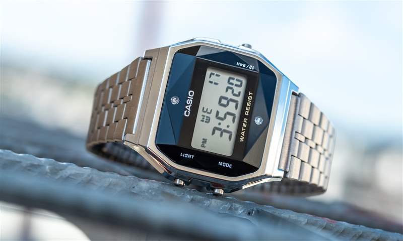 卡西歐A159WAD-1D手表評論:您應(yīng)該購買史上最便宜的鑲鉆手表嗎?-復(fù)刻表