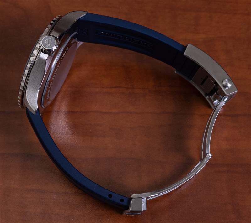 腕表點(diǎn)評：百年靈超級海洋自動(dòng)腕表46-復(fù)刻表