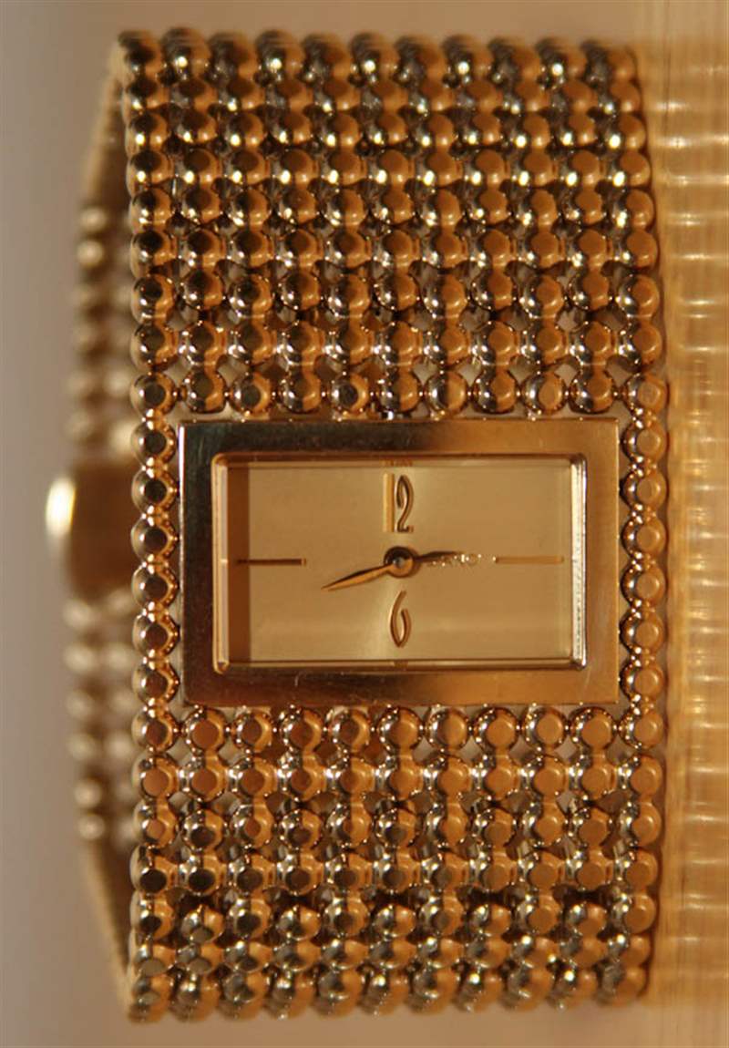 Bianci女士手表是送禮佳品-復(fù)刻表