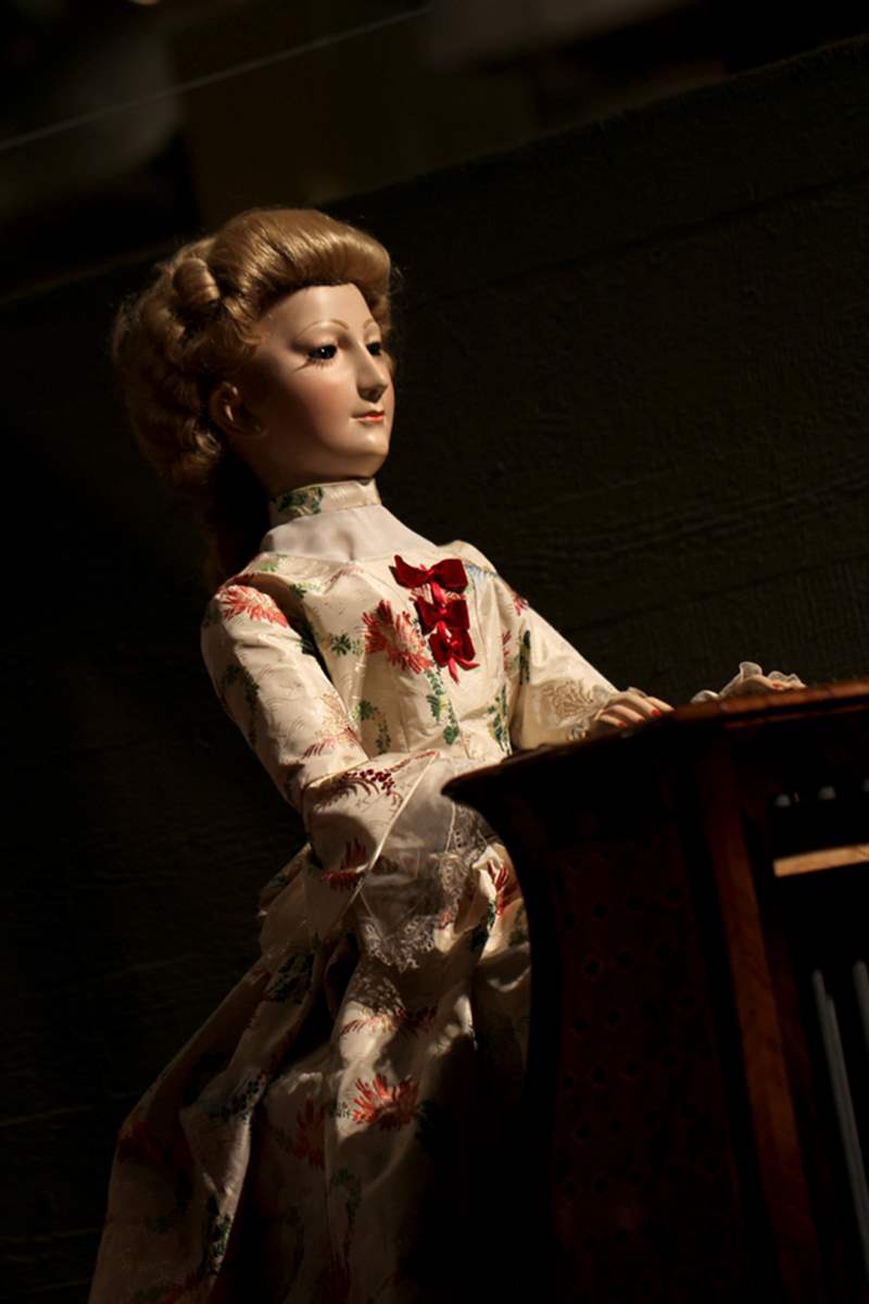 瑞士鐘表博物館中陳舊的自動機和其他發條裝置作品-復刻表