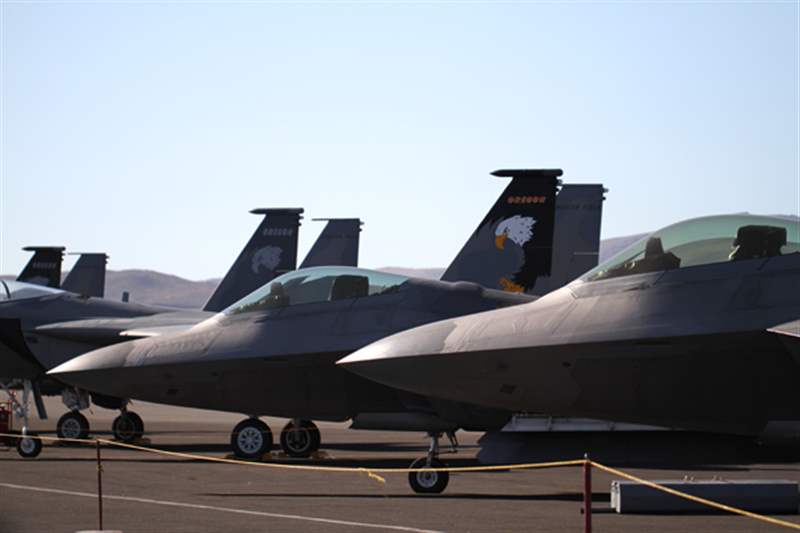 百年靈參加里諾飛行比賽-復刻表