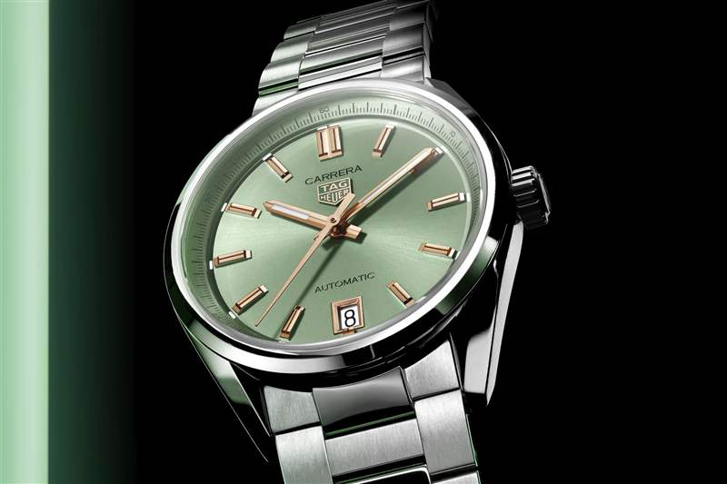 全新配色的泰格豪雅卡萊拉36毫米腕表–機芯升級-復(fù)刻表