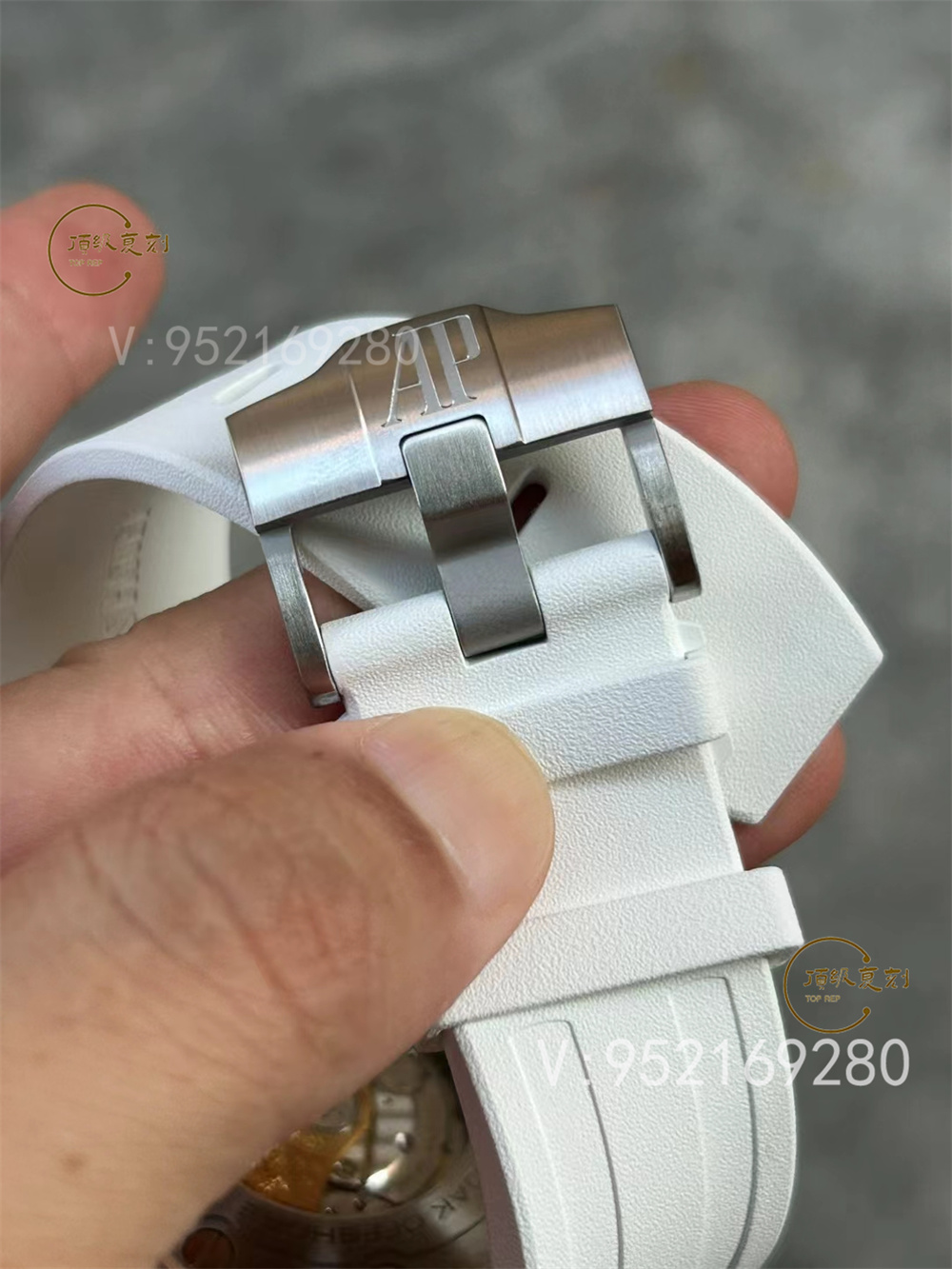 APS廠愛彼AP15710新配色綠/白盤一體機做工怎么樣-復刻表