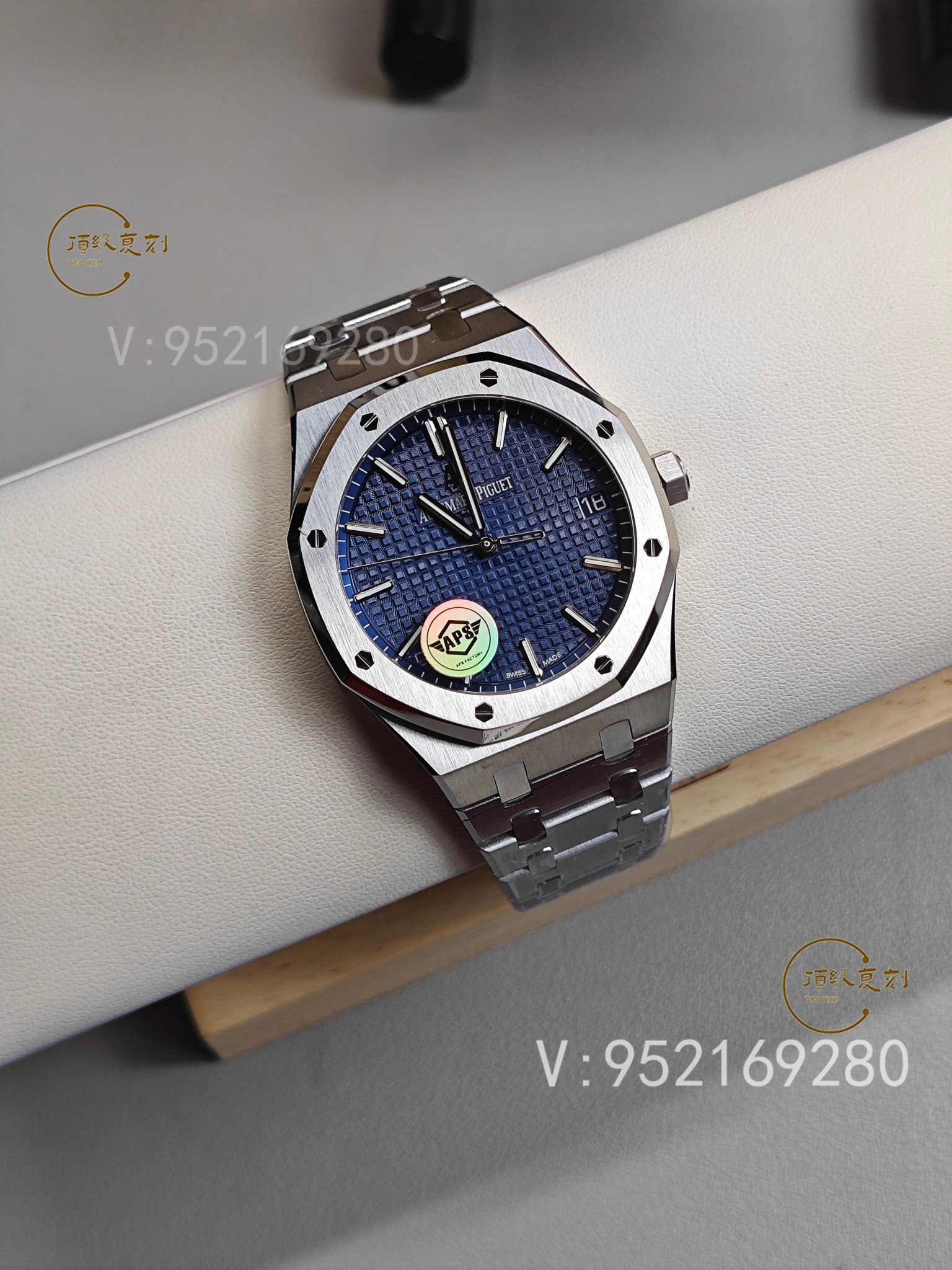 深入解析APS愛彼復(fù)刻表15500藍(lán)面版：4302一體機芯與原裝同步功能-復(fù)刻表